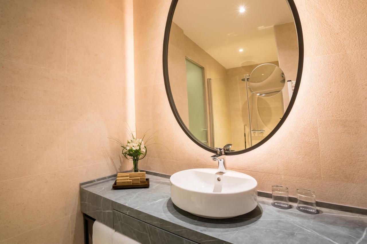Barcelo La Nucia Palms Hotel Bagian luar foto Bathroom
